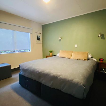 ديوندين Commodore Motel المظهر الخارجي الصورة
