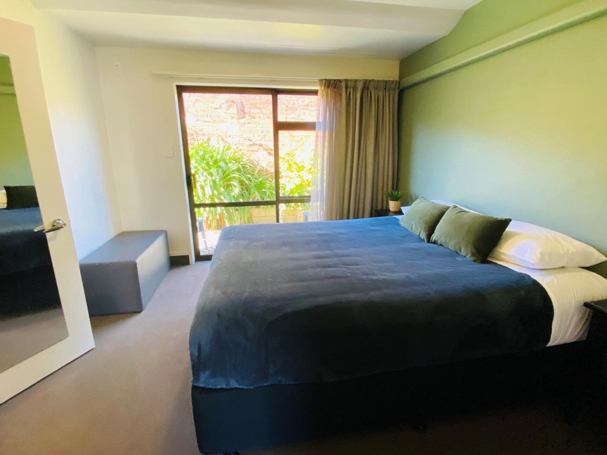 ديوندين Commodore Motel المظهر الخارجي الصورة